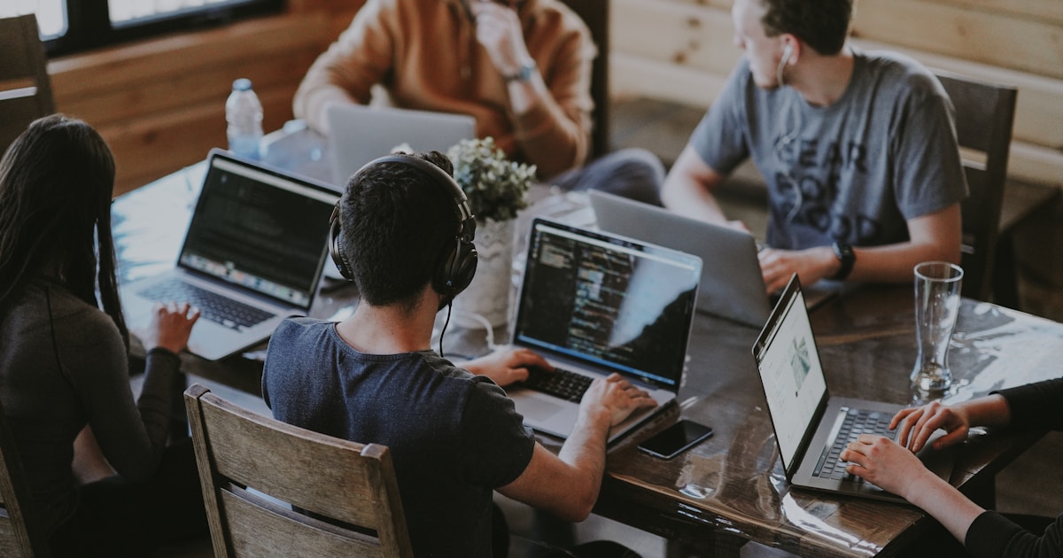 Onboarding de clientes SaaS: como reduzir churn desde o primeiro mês